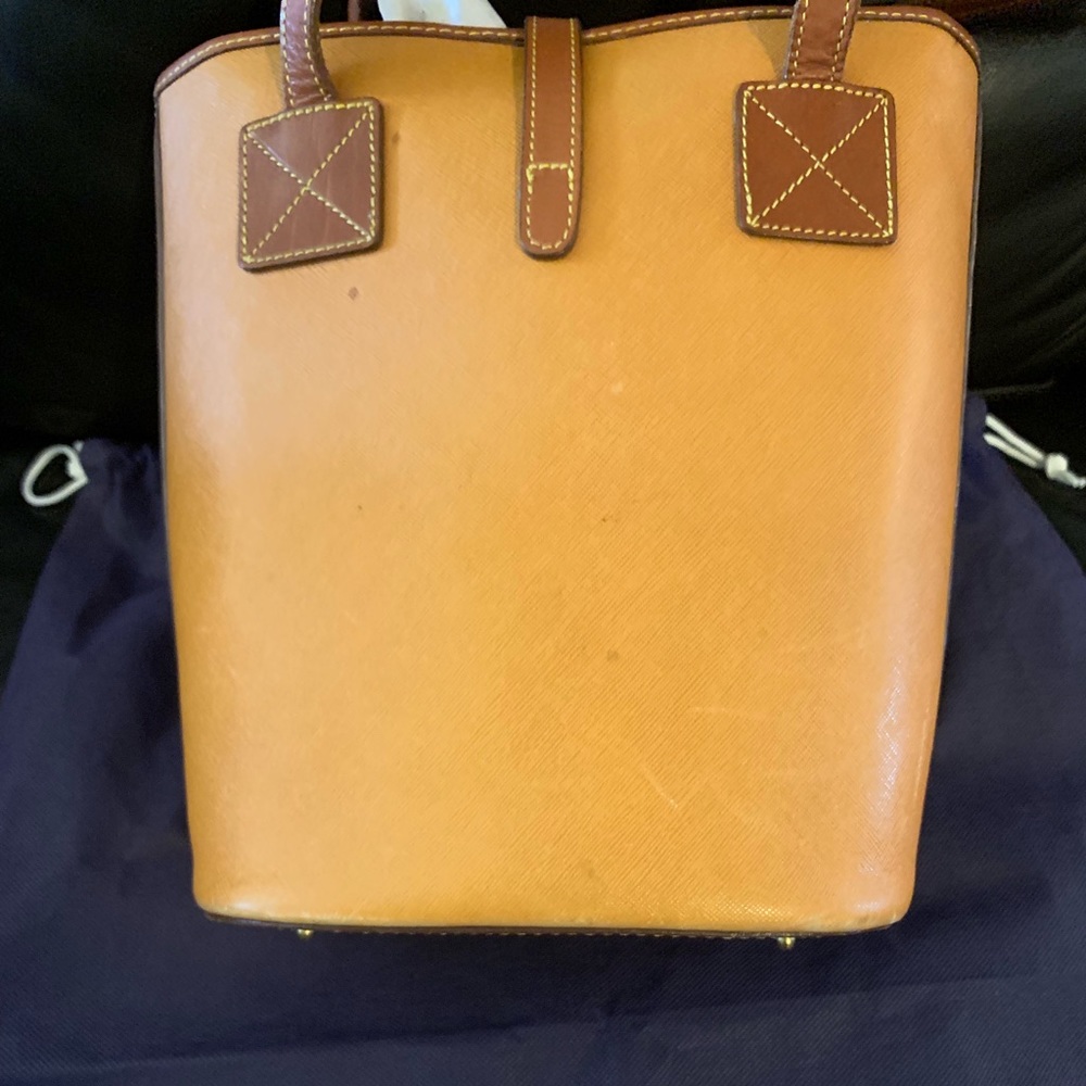 🌺HP🌺Dooney & Bourke Shoulder Bag - Picture 5 of 8